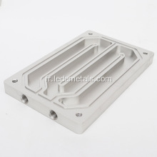 Plaque de refroidissement à eau en aluminium usiné CNC pour dissipateur thermique